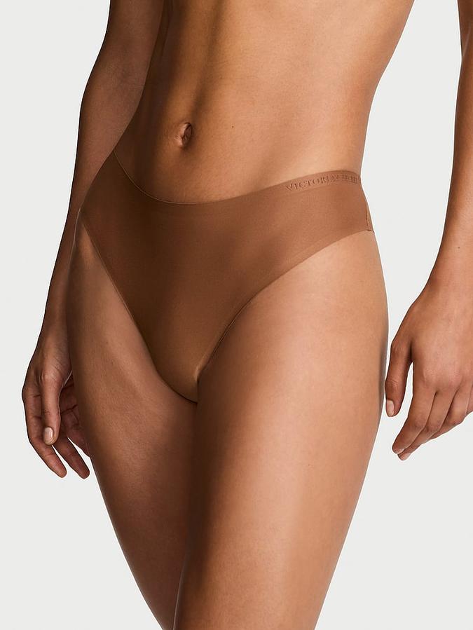 Body by Victoria Flex Mid-Rise Thong Panty