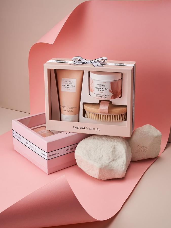 Coconut Milk Rose Natural Beauty Body Care Ritual Kit image number 3