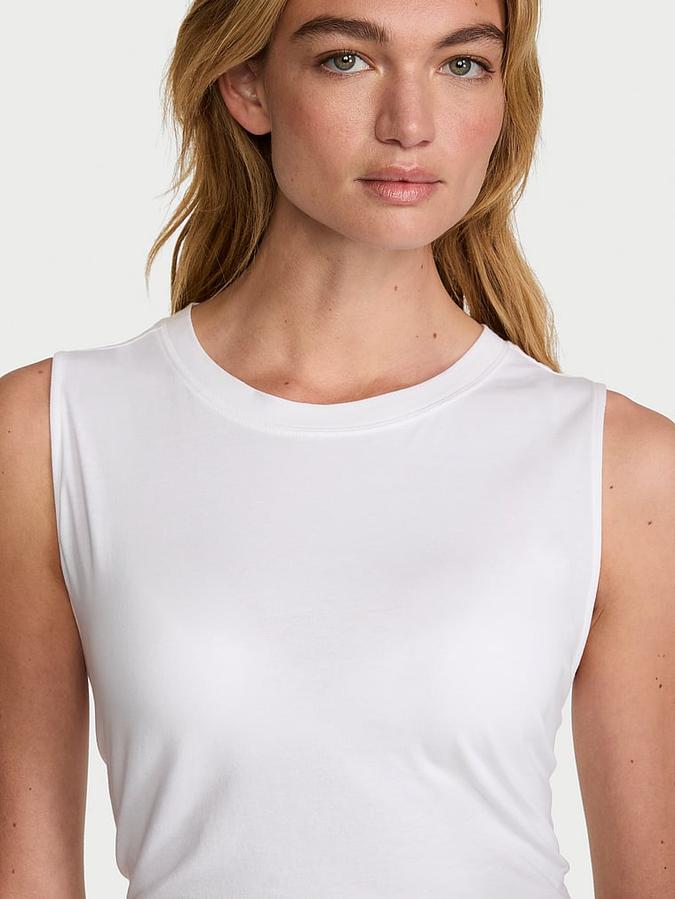 Smooth Lightly Lined Demi Bra image number 3