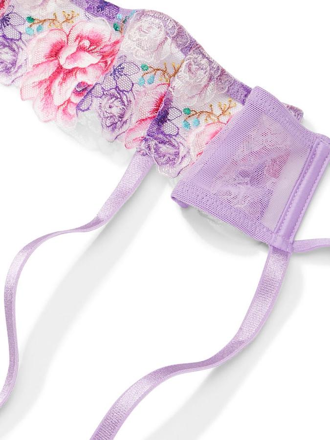 Floral Embroidery Garter image number 3