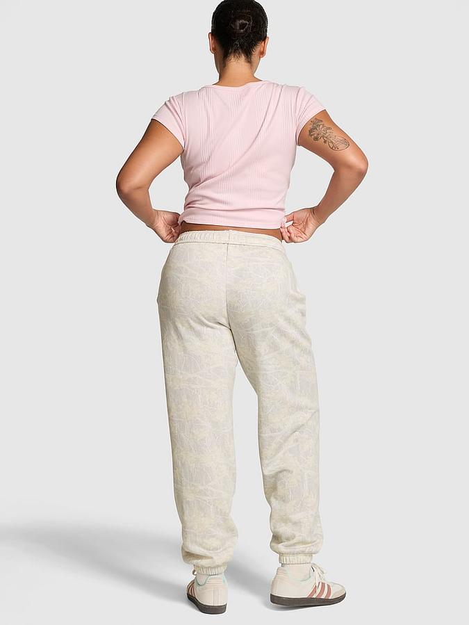 Ivy Fleece Campus Sweatpants image number 1