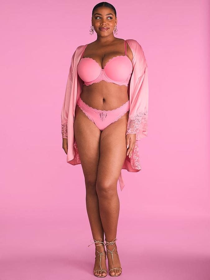 Smooth & Lace Lightly Lined Classic Coverage Demi Bra image number 3