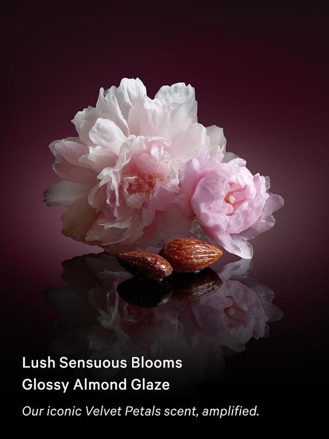Velvet Petals Intense Fragrance Lotion image number 2
