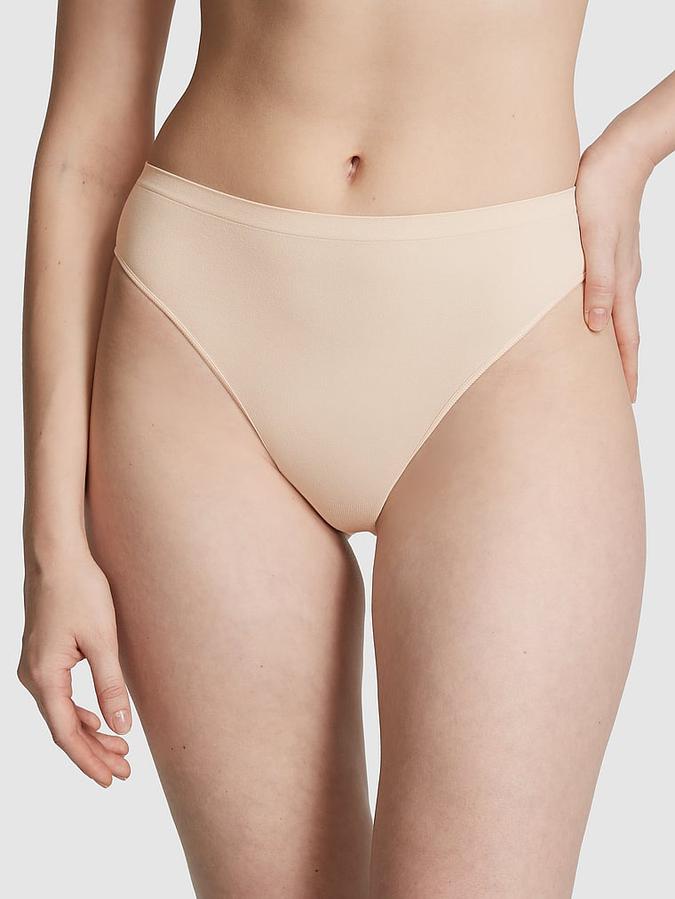 Seamless Brazilian Panty image number 0