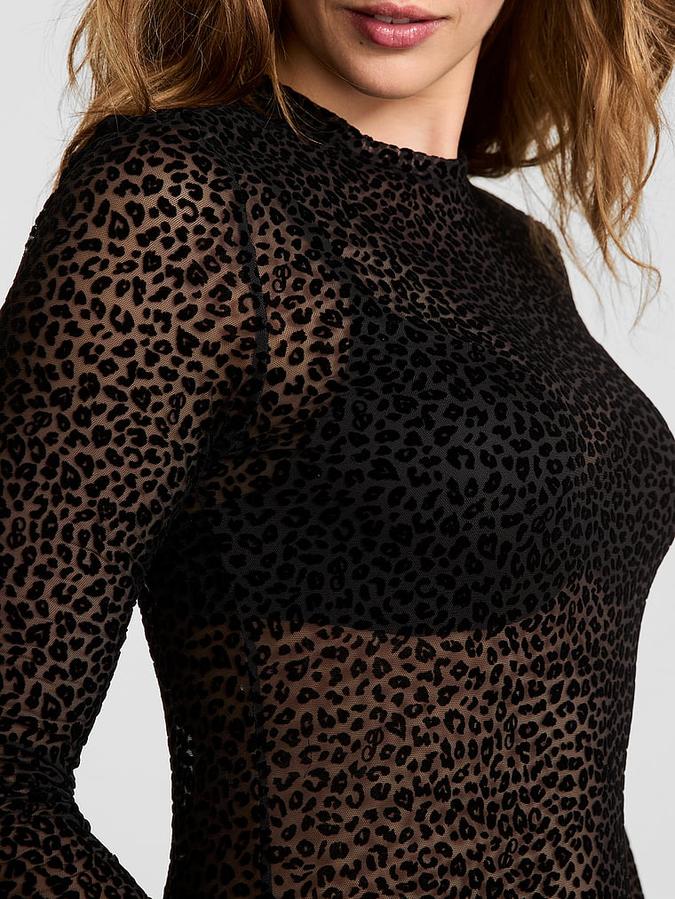 Base Leopard Mesh Long- Sleeve Tee image number 4