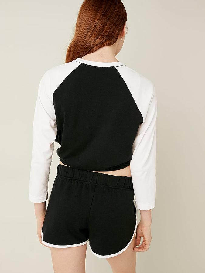 2.5" Curved Hem Sweat Shorts