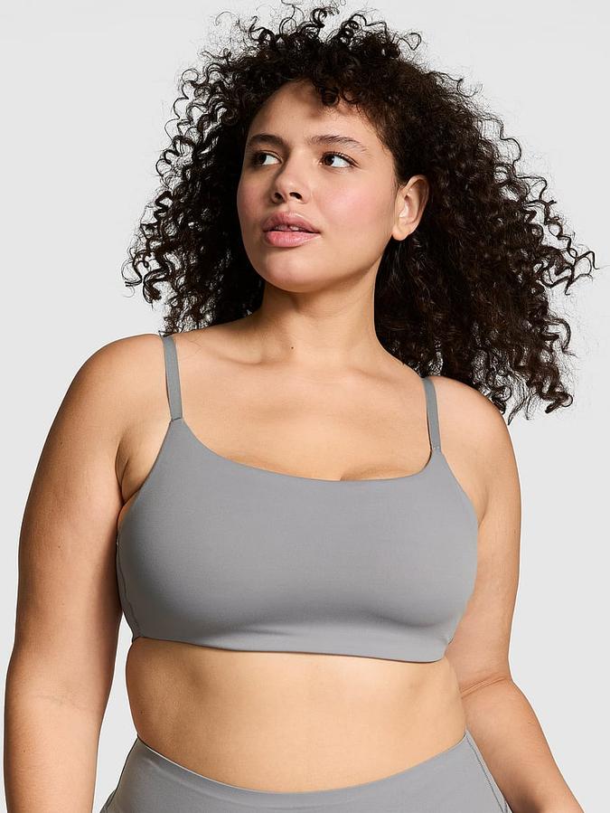 Relay Square-Neck Sports Bra image number 0