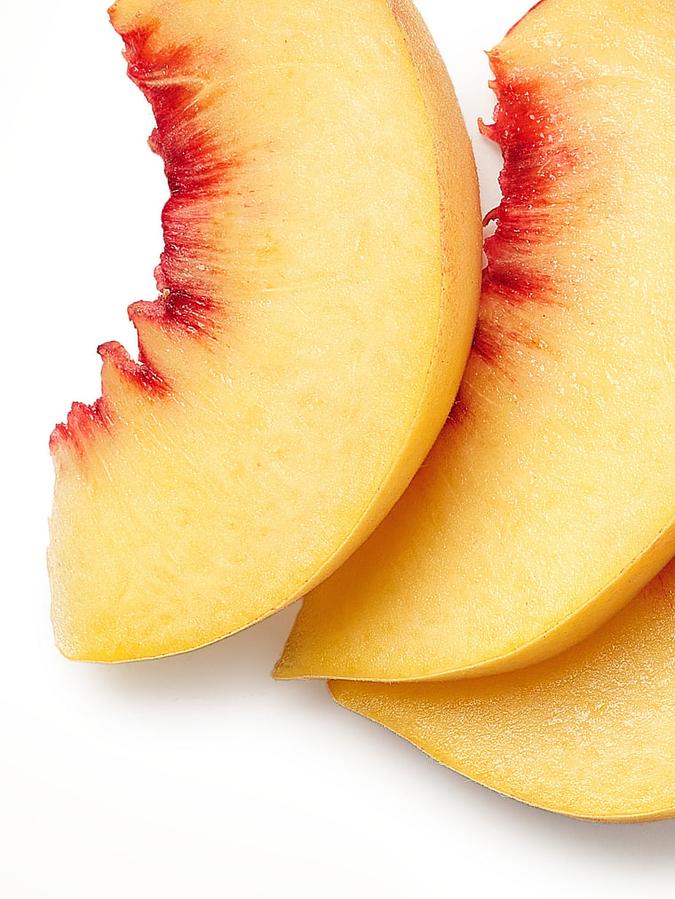 Peach Shimmer Luminous Body Crème Lotion image number 1