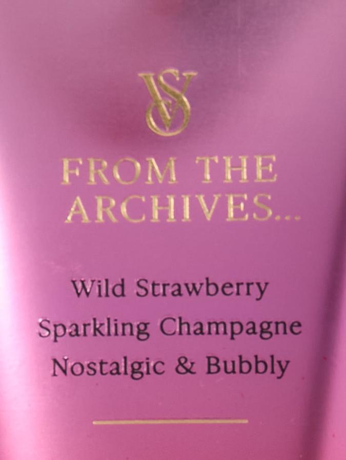 Strawberries & Champagne  Archive Body Lotion image number 1