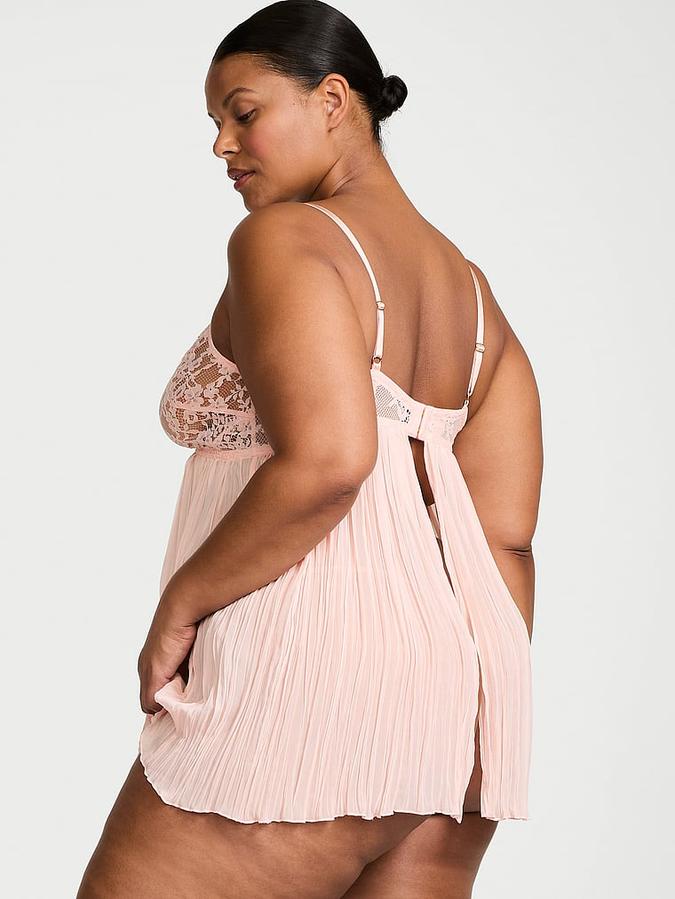 Dare to Dream Lace Pleated Babydoll Set image number 1