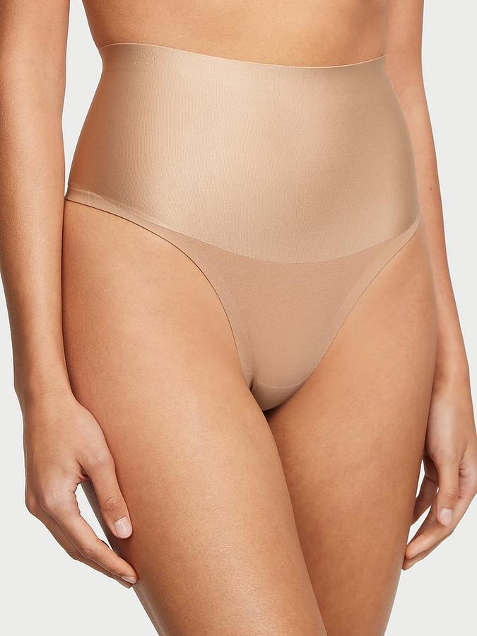 Smoothing Shimmer Thong Panty image number 0