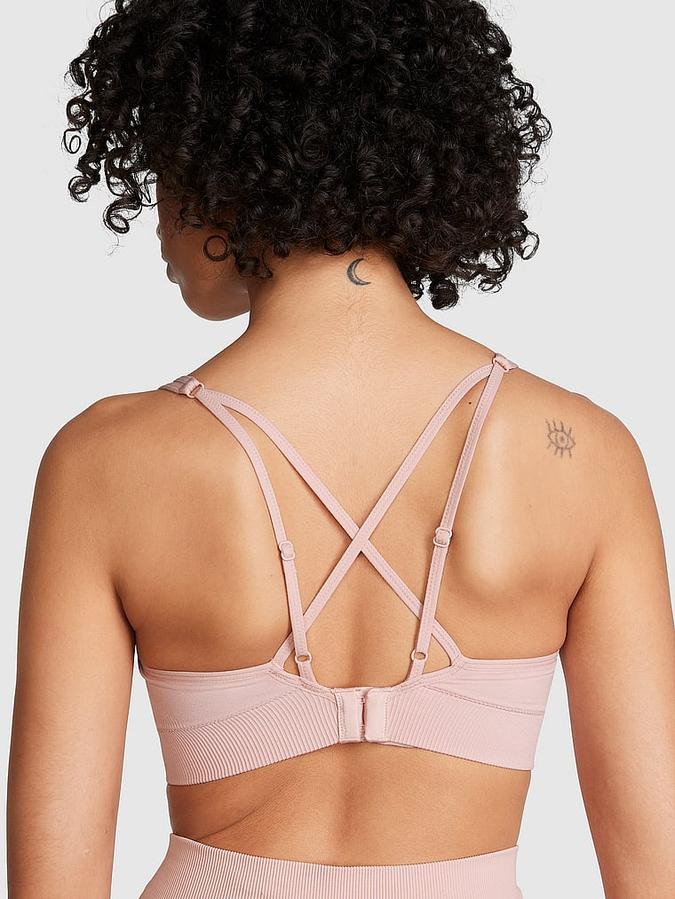 Seamless Air Medium-Impact Sports Bra image number 1