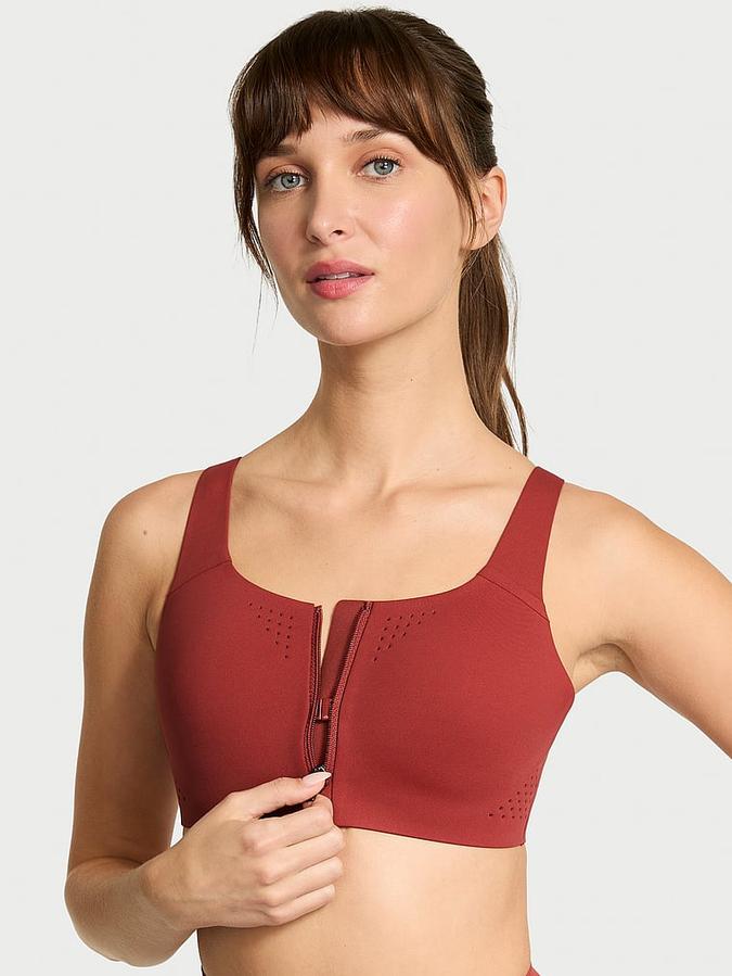 Featherweight Max&trade; Front-Close Sports Bra image number 0