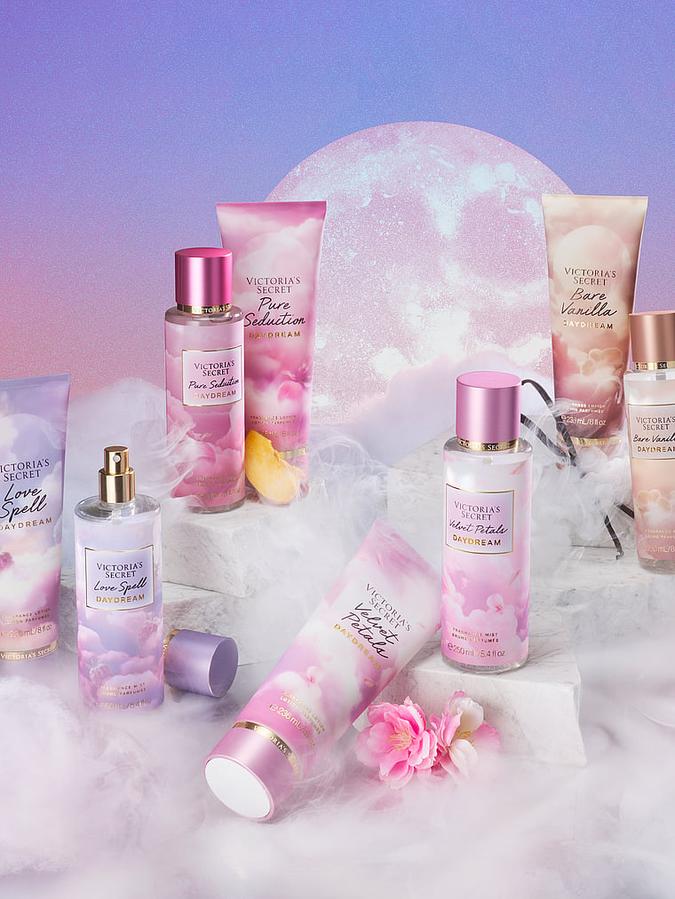 Love Spell Day Dream Fragrance Mist image number 2