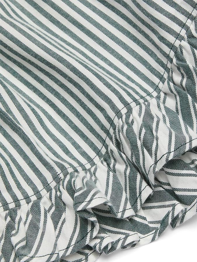 Festive Flannel Velvet-Trim Boxy Pajama Shorts image number 3
