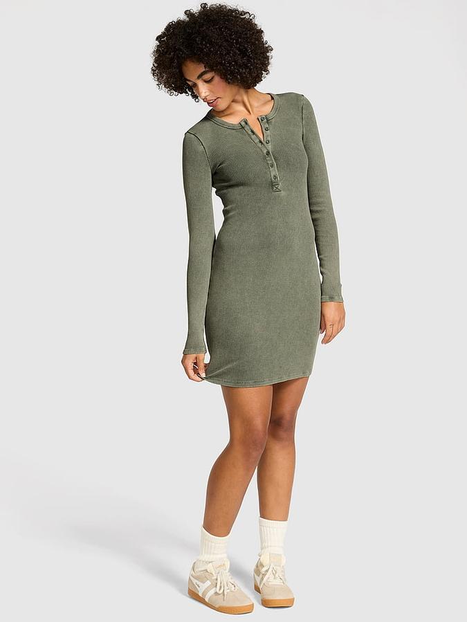 Vintage Ribbed Henley Long-Sleeve Dress image number 0