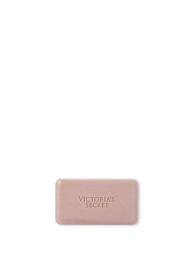 Daring Fine Fragrance Exfoliating Body Bar image number 0