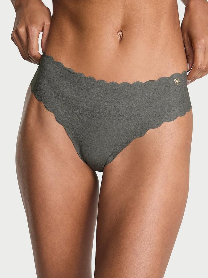 No-Show Scalloped Thong Panty image number 0