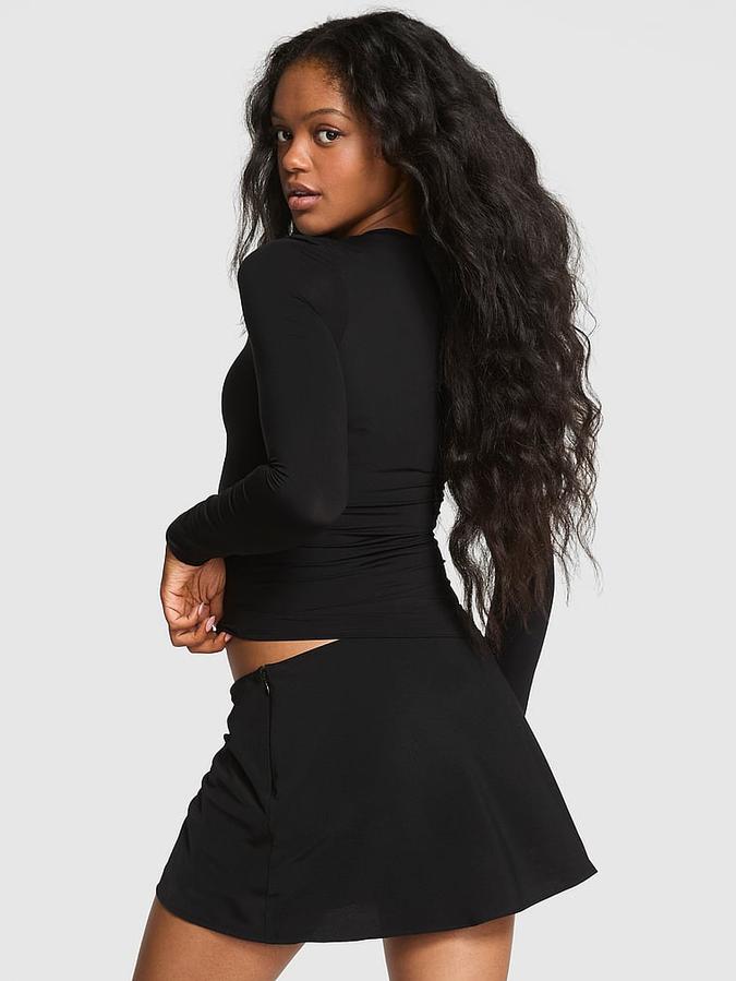 Base Stretch Long-Sleeve Tee image number 1