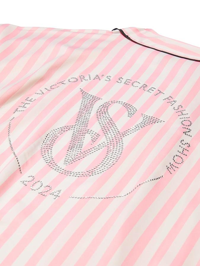 Victoria's Secret Fashion Show '24 Glazed Satin Short Robe image number 3