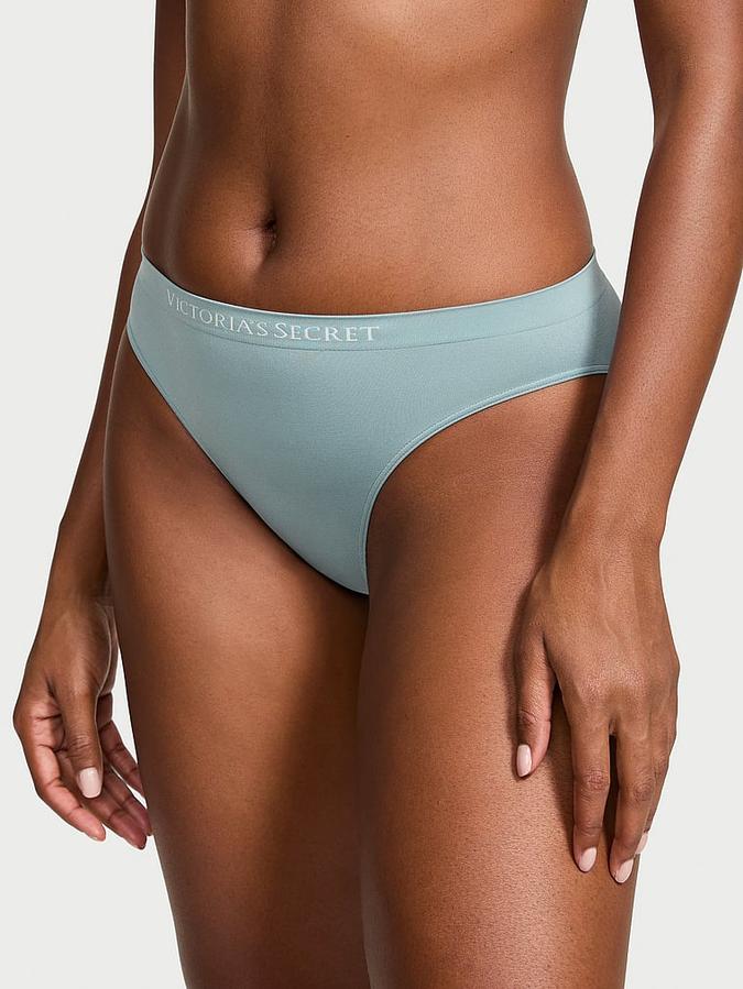 Seamless Bikini Panty image number 0