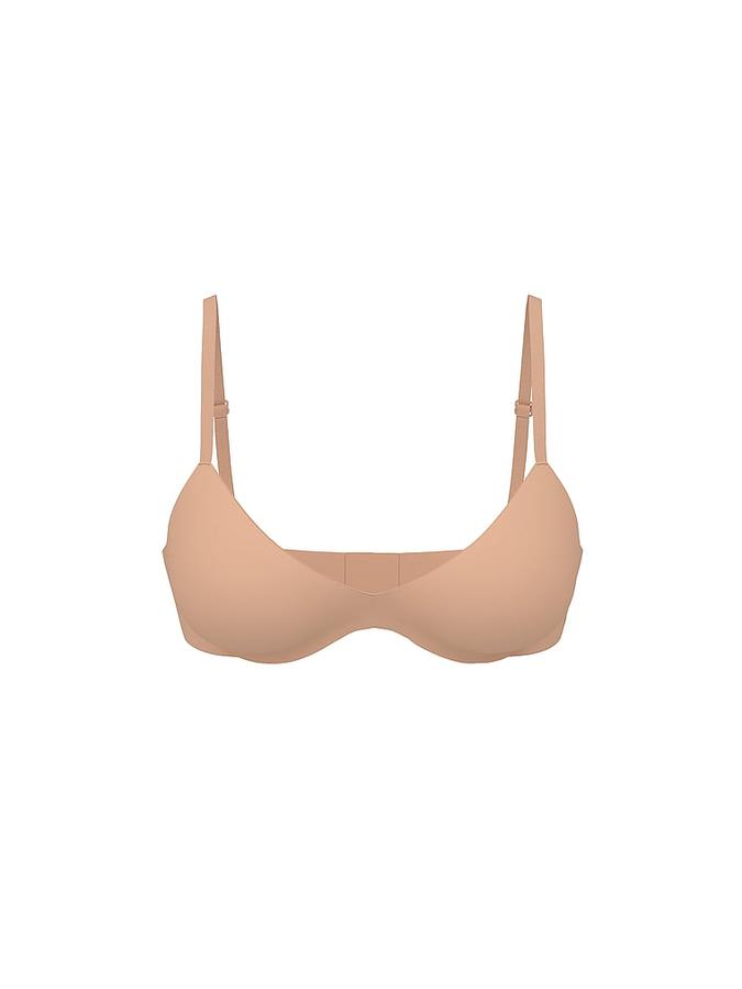 FlexFactor Lightly Lined Plunge Demi Bra image number 2