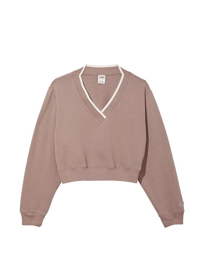 Premium Fleece V-Neck Pullover image number 2