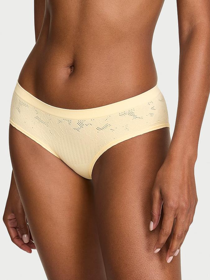 Seamless Floral Rib Hiphugger Panty