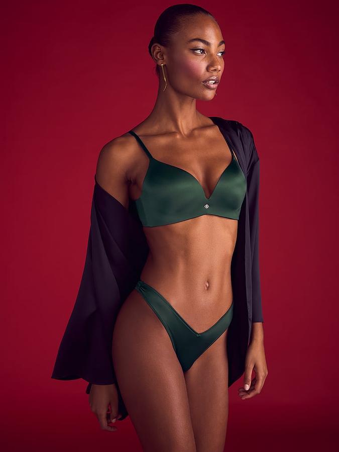 So Obsessed Smooth Wireless Push-Up Bra image number 3