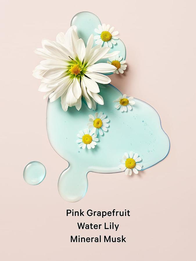Aqua Kiss Fragrance Mist image number 2