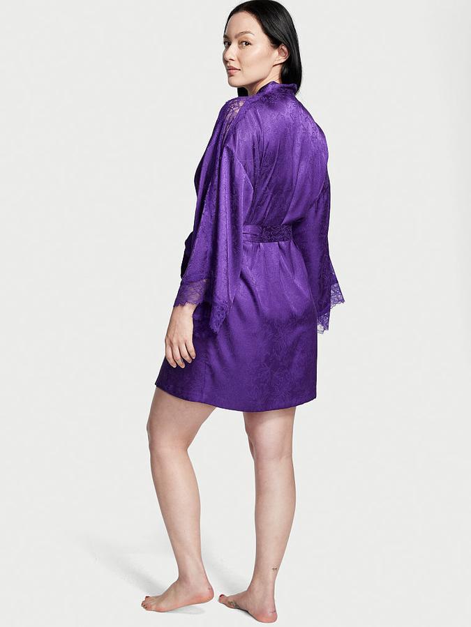 Luxe Satin Jacquard Lace Inset Robe image number 1