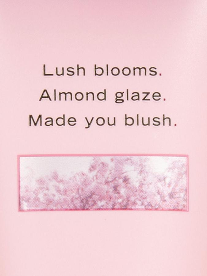 Velvet Petals Fragrance Lotion image number 1