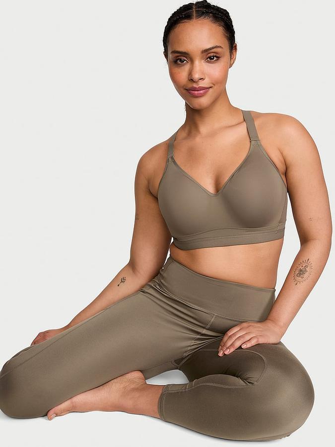 Incredible Plunge Sports Bra image number 3
