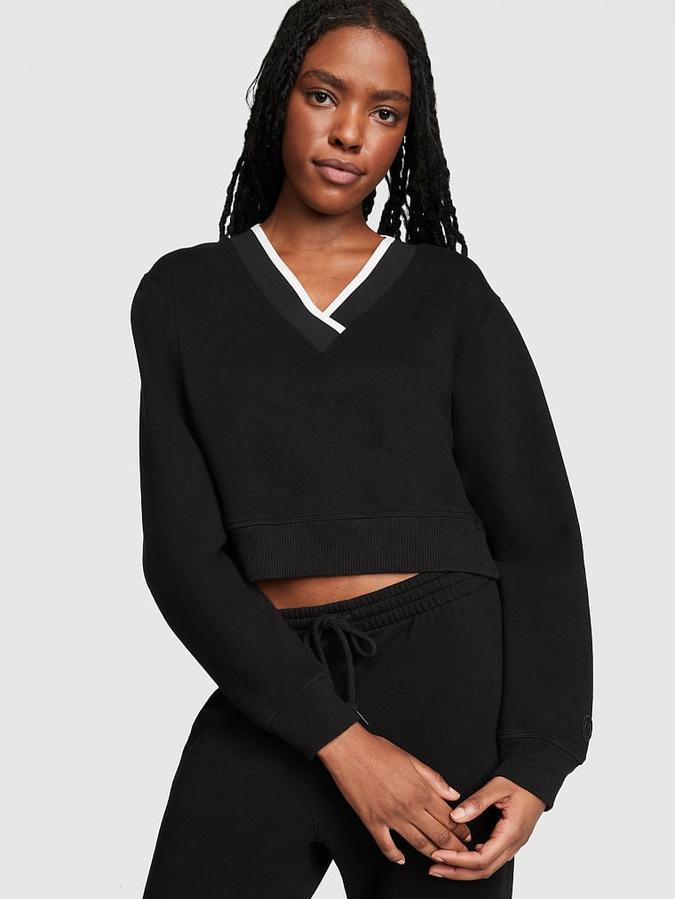 Premium Fleece V-Neck Pullover image number 0