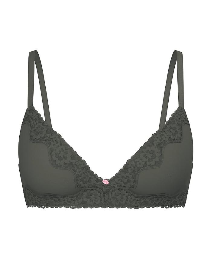 Cotton Shadow Stripe Lightly Lined Wireless Bra image number 2