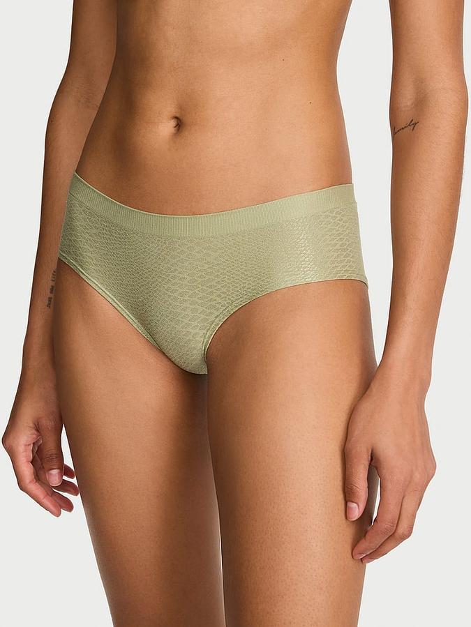Seamless Snake Jacquard Hiphugger Panty