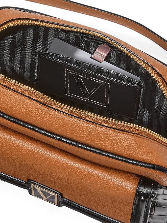 The Victoria Top-Zip Crossbody Colorblock image number 2