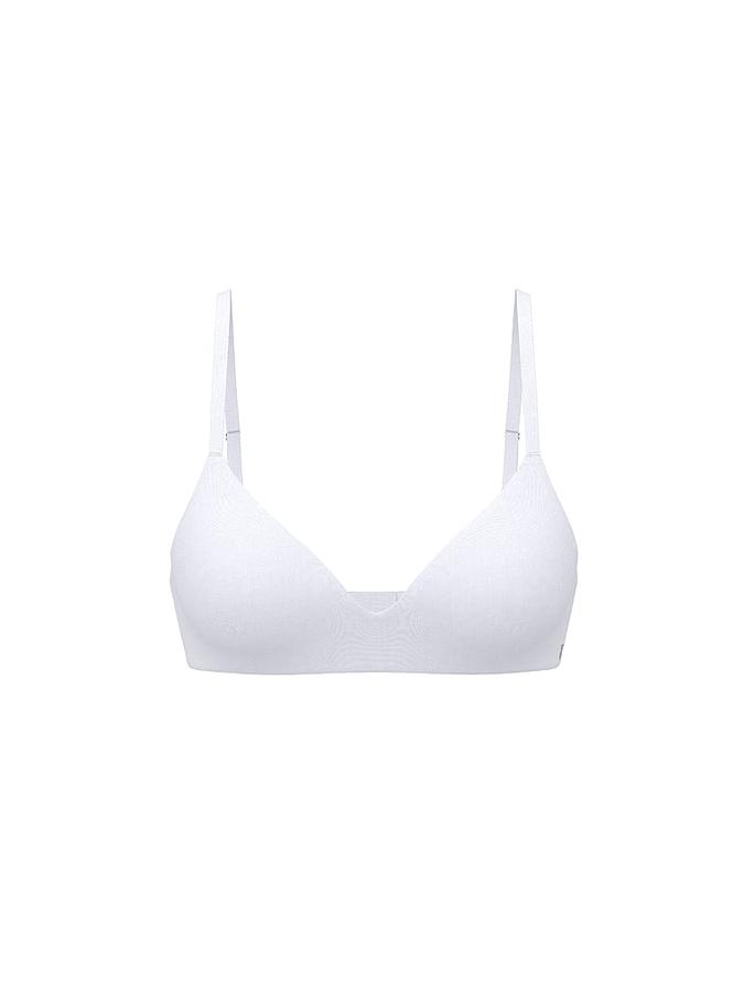 Smooth Lightly Lined Wireless Bra image number 2
