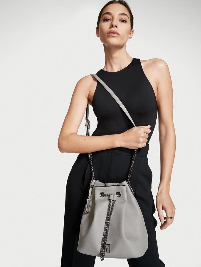 The Victoria Bucket Bag Classic Solid Grey image number 3