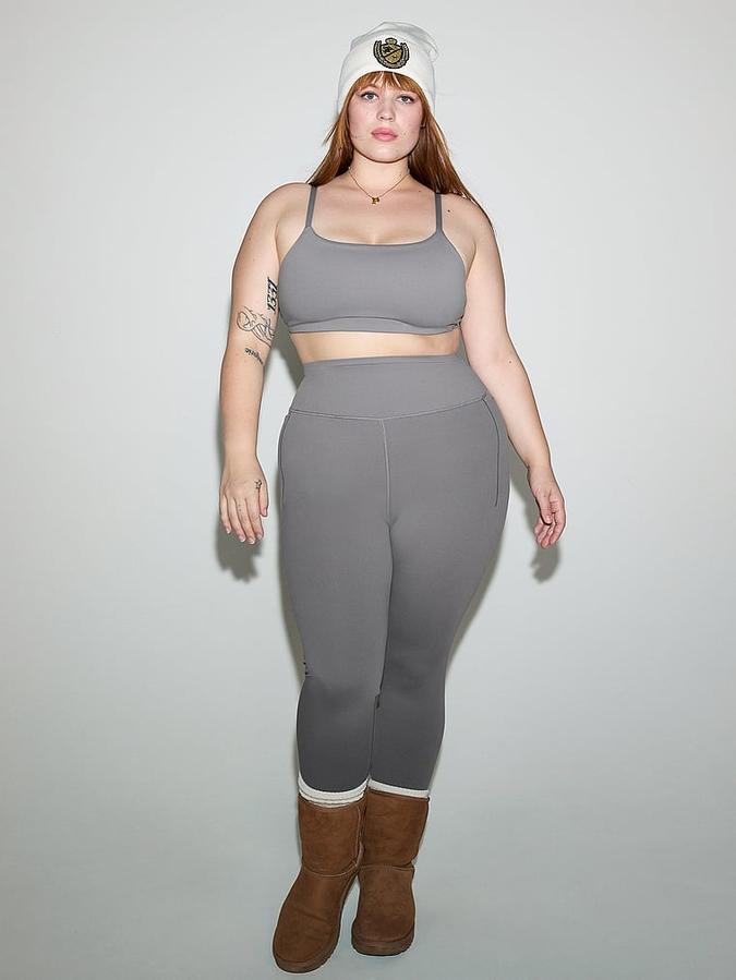 Relay Square-Neck Sports Bra image number 3