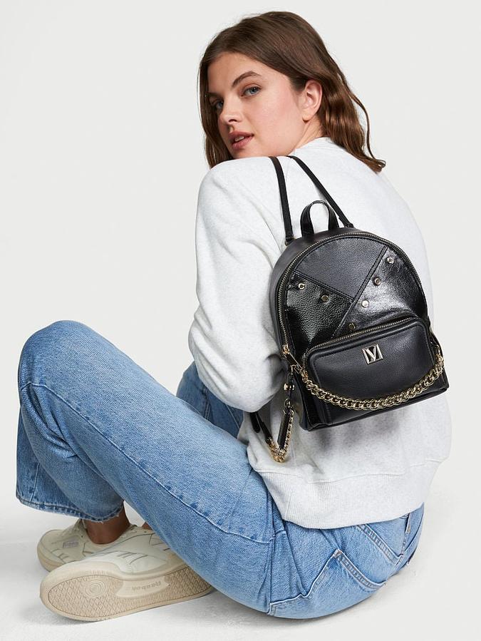 The Victoria Small Backpack Black image number 2