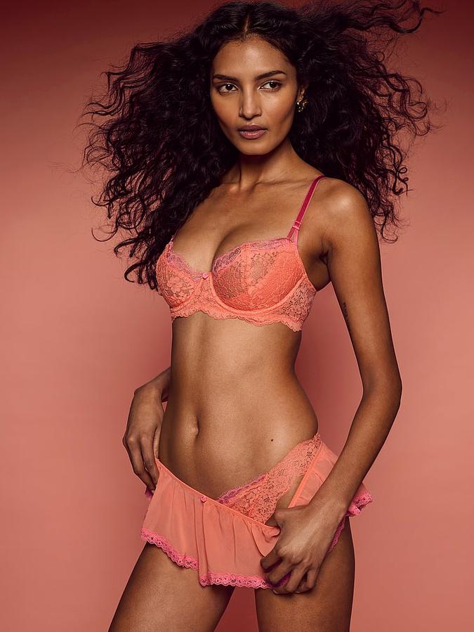 Lace Bikini Panty image number 3