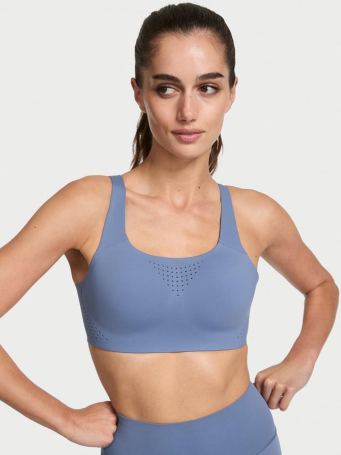 Featherweight Max™ Sports Bra image number 0
