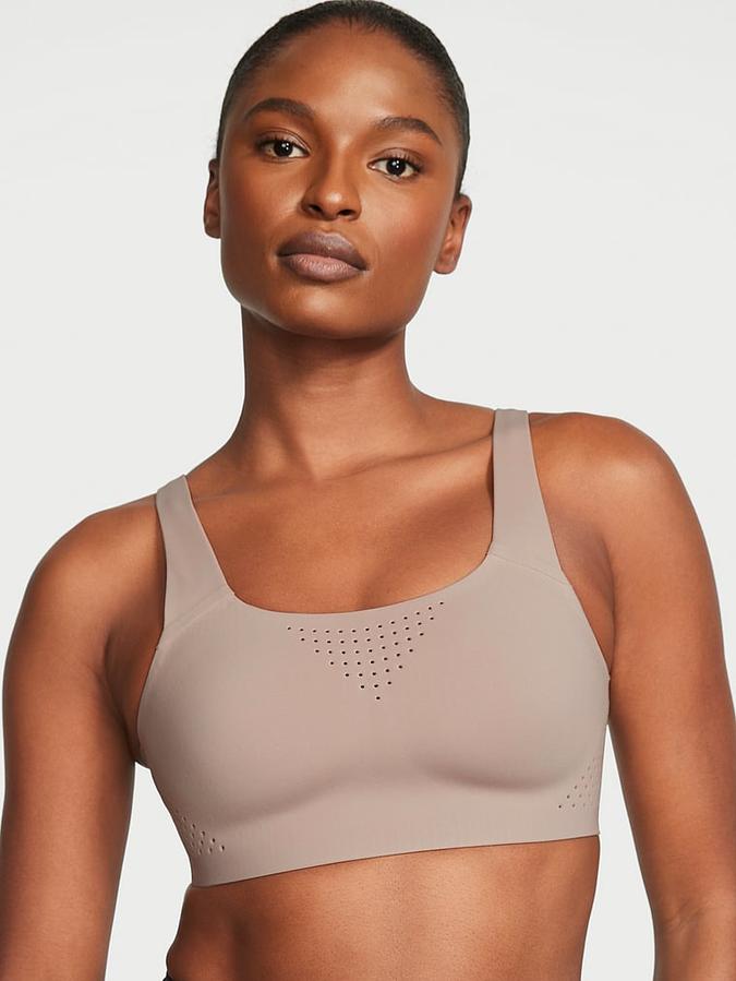 Featherweight Max Sports Bra image number 0