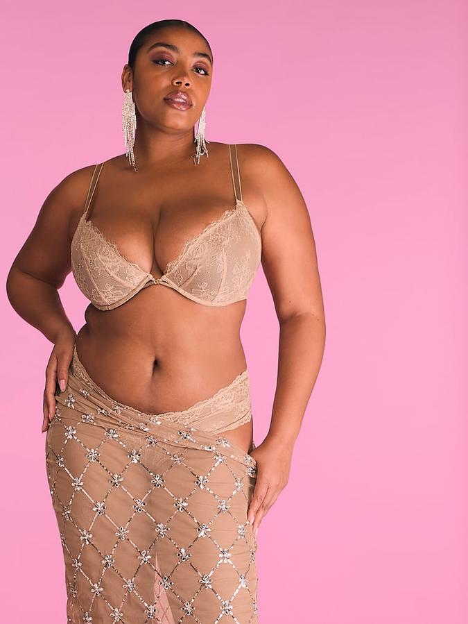 Rose Lace Unlined Low-Cut Demi Bra image number 3