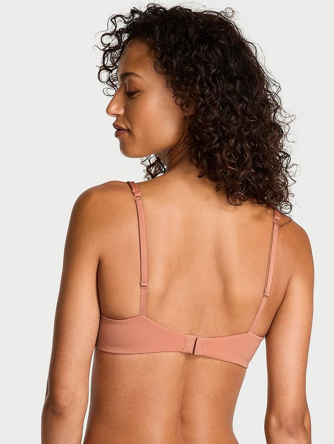 Luxe Contour Scoop Lightly Lined Bra image number 1