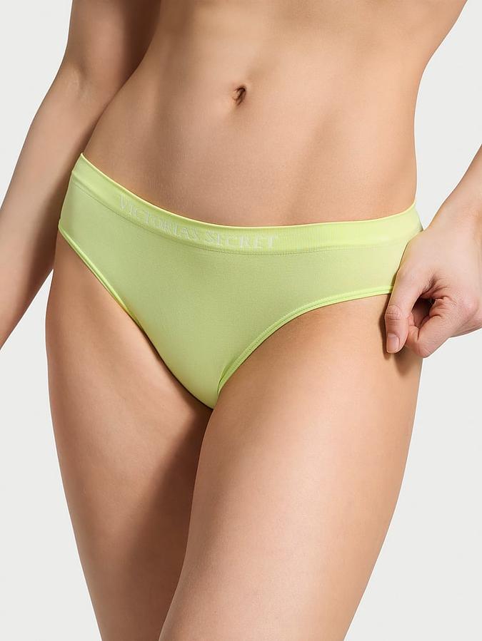 Seamless Bikini Panty image number 0