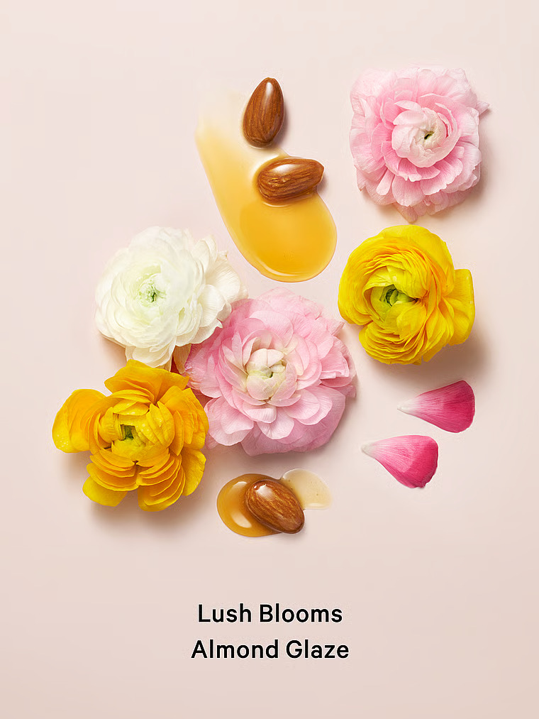 Velvet Petals FragranceMist image number 2