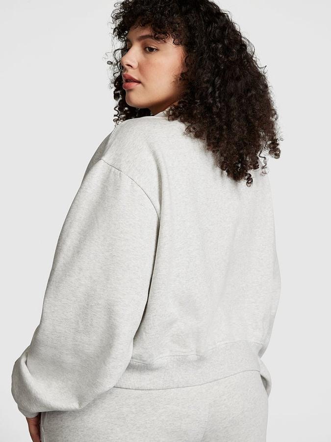 Premium Fleece V-Neck Pullover image number 1