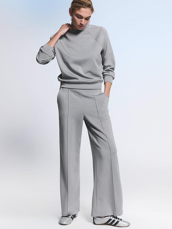 VSX Winter Featherweight Knit 2-Piece Lounge Set image number 2